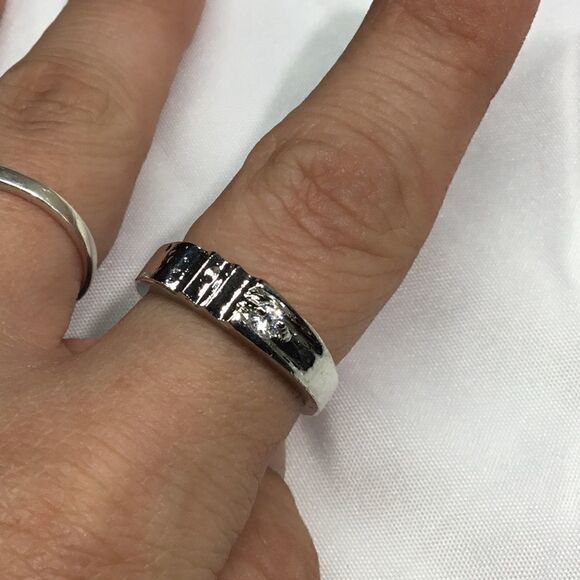 Unique Ridges Wedding Band (UC3) - Picture 2 of 5